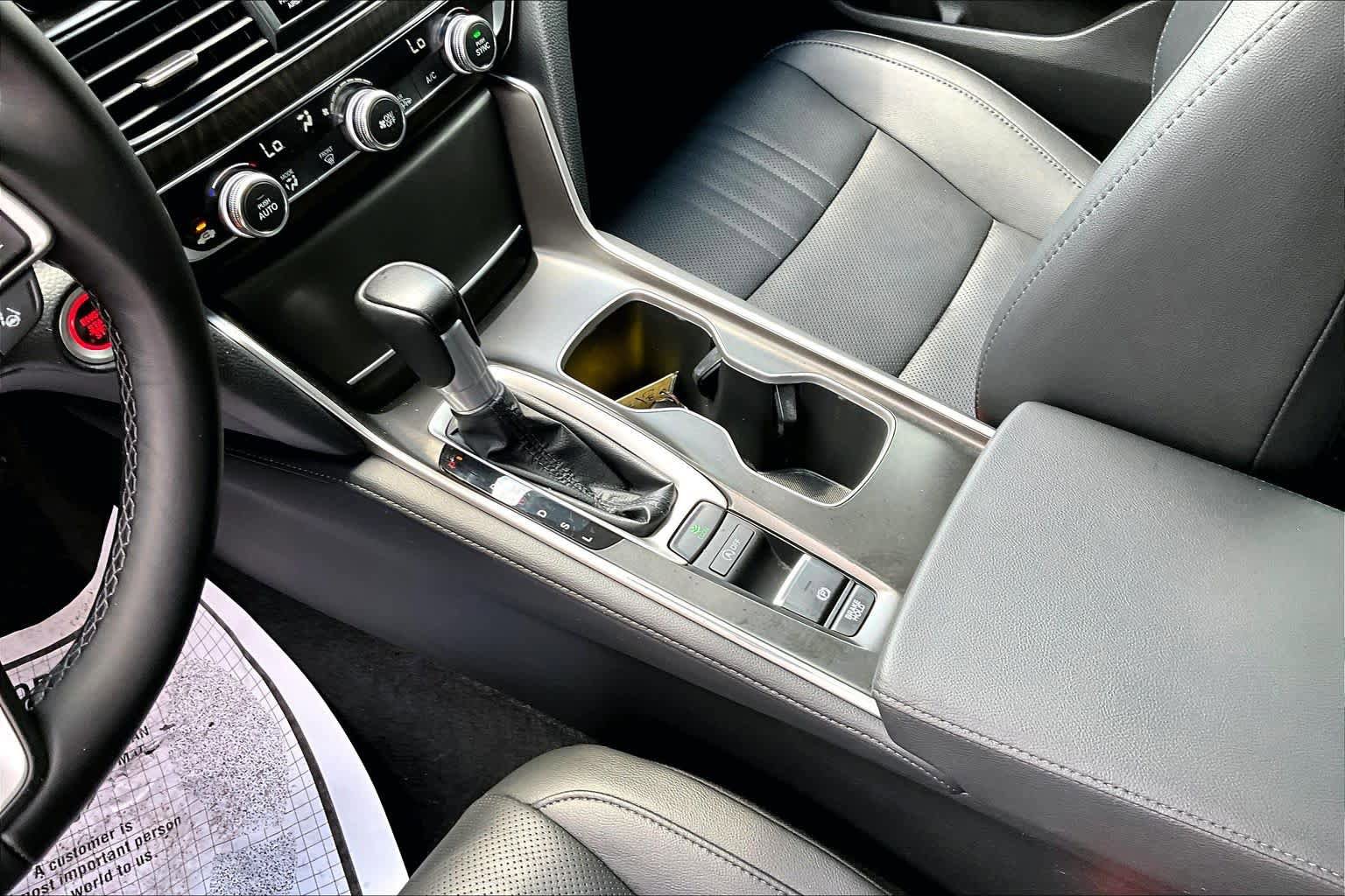 Used 2021 Honda Accord EX-L image 17