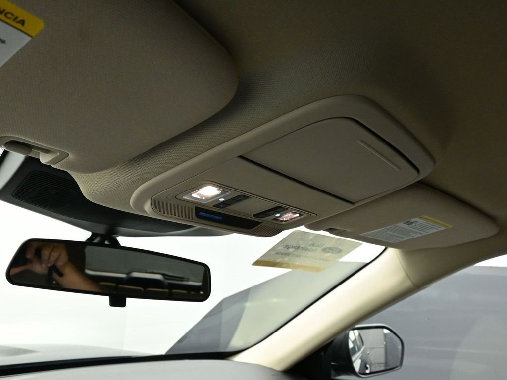 Certified 2022 Ford Explorer XLT w/ Class IV Trailer Tow Package image 35