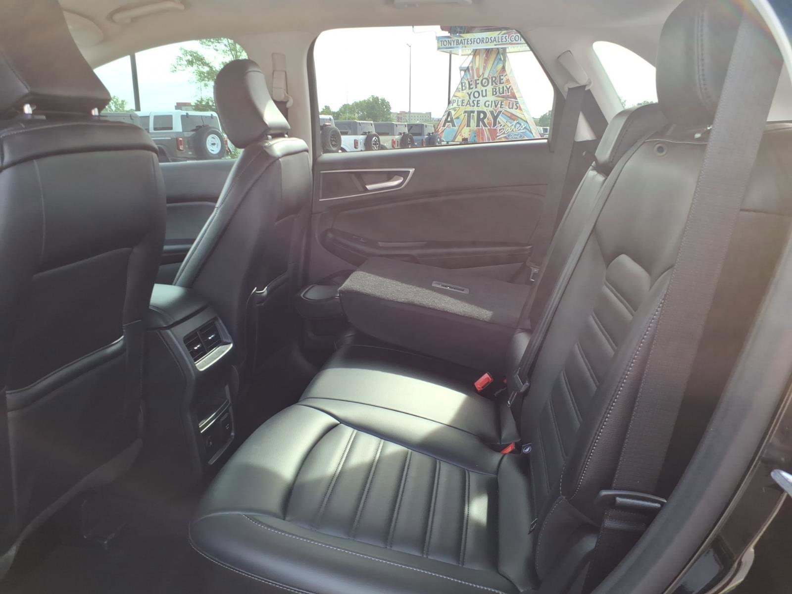 Certified 2024 Ford Edge SEL w/ Convenience Package AWD/4WD image 13