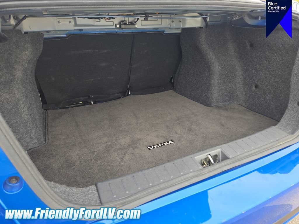 Used 2024 Nissan Versa SV FWD image 17