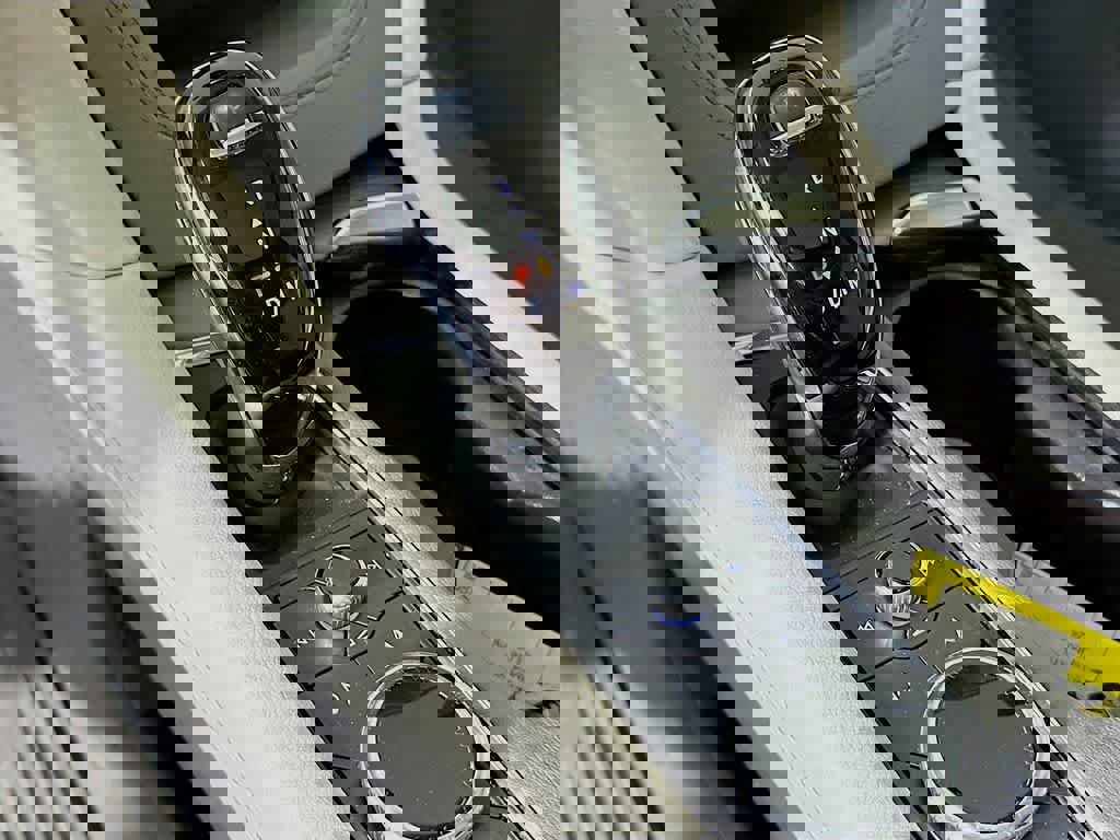 Used 2022 Cadillac XT5 Premium Luxury image 22