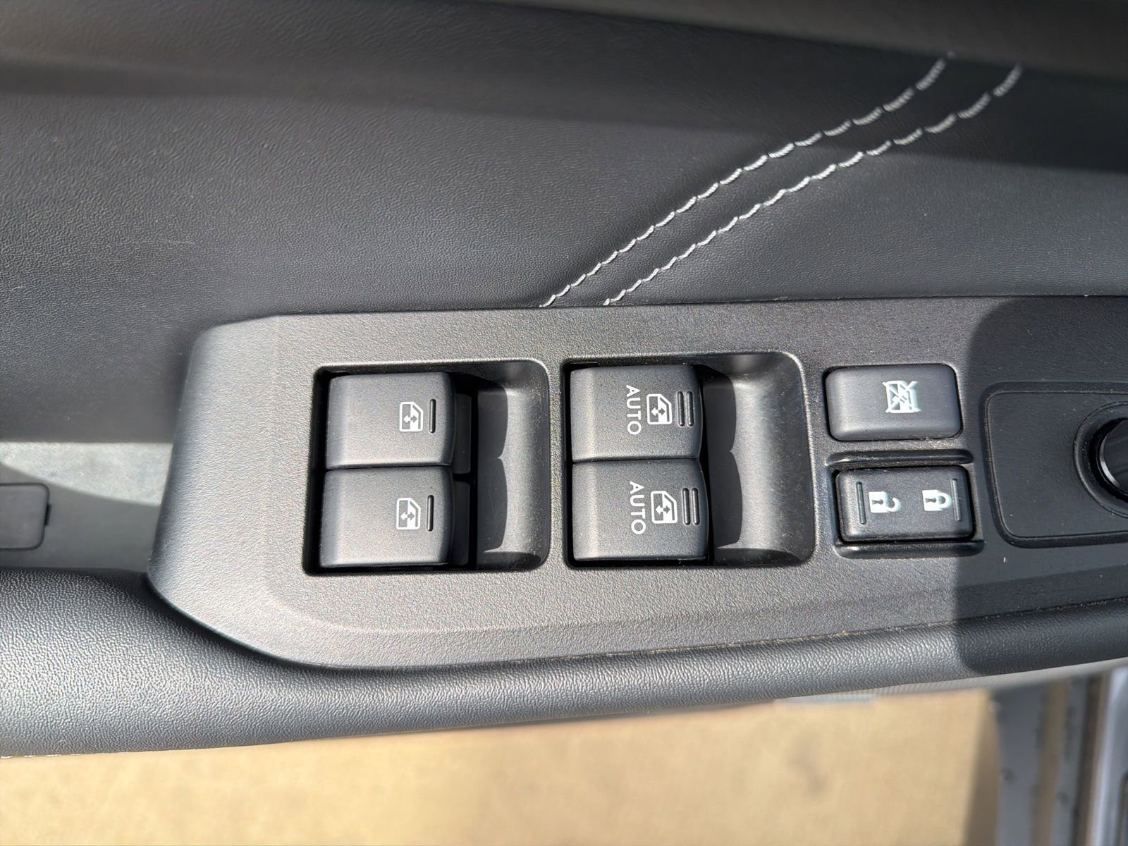 Used 2018 Subaru Outback 2.5i Limited AWD/4WD image 14