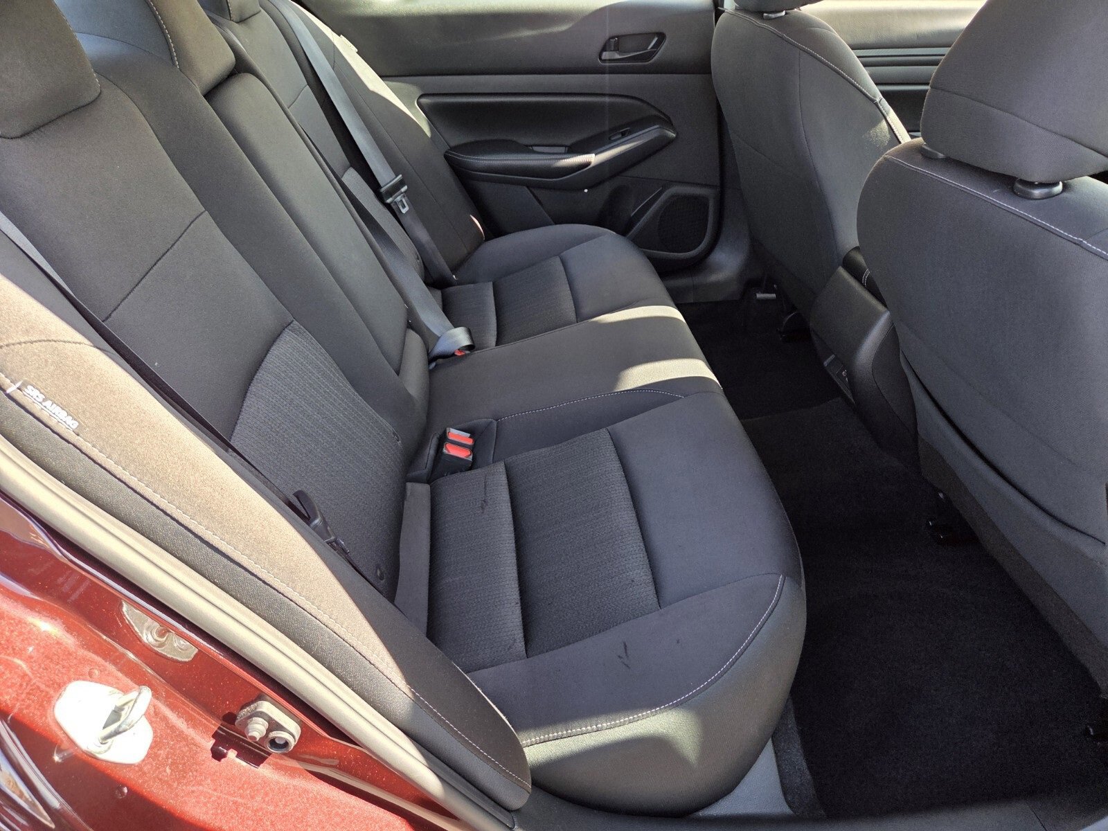 Used 2024 Nissan Altima 2.5 SV image 14