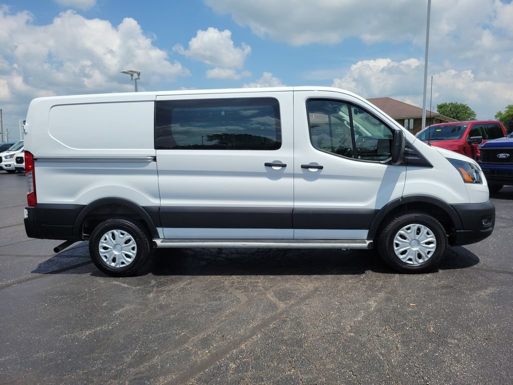 Certified 2025 Ford Transit 250 Low Roof w/ Exterior Upgrade Package RWD image 3