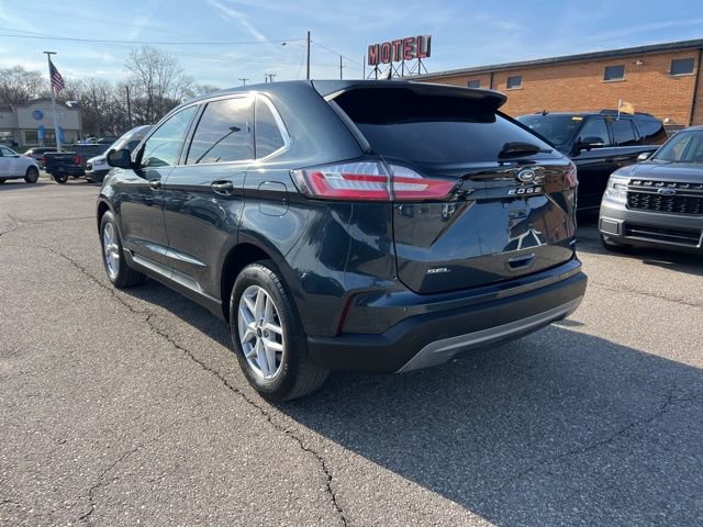 Certified 2023 Ford Edge SEL w/ Convenience Package image 4