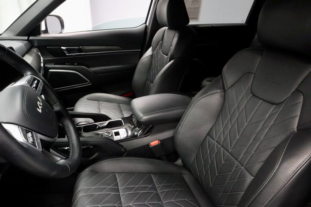 Used 2025 Kia Telluride EX X-Line AWD/4WD image 29