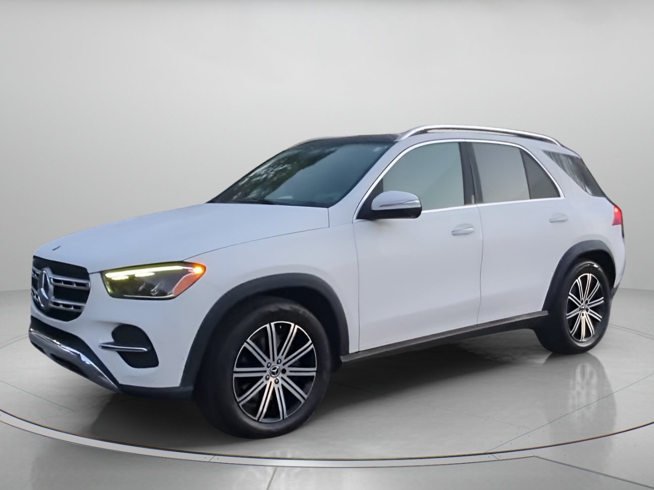 Used 2024 Mercedes-Benz GLE 350 4MATIC image 13