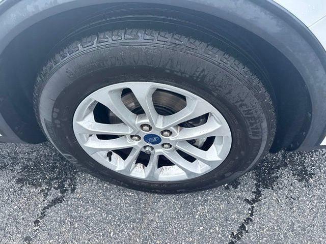 Certified 2022 Ford Escape SE w/ Convenience Package FWD image 4