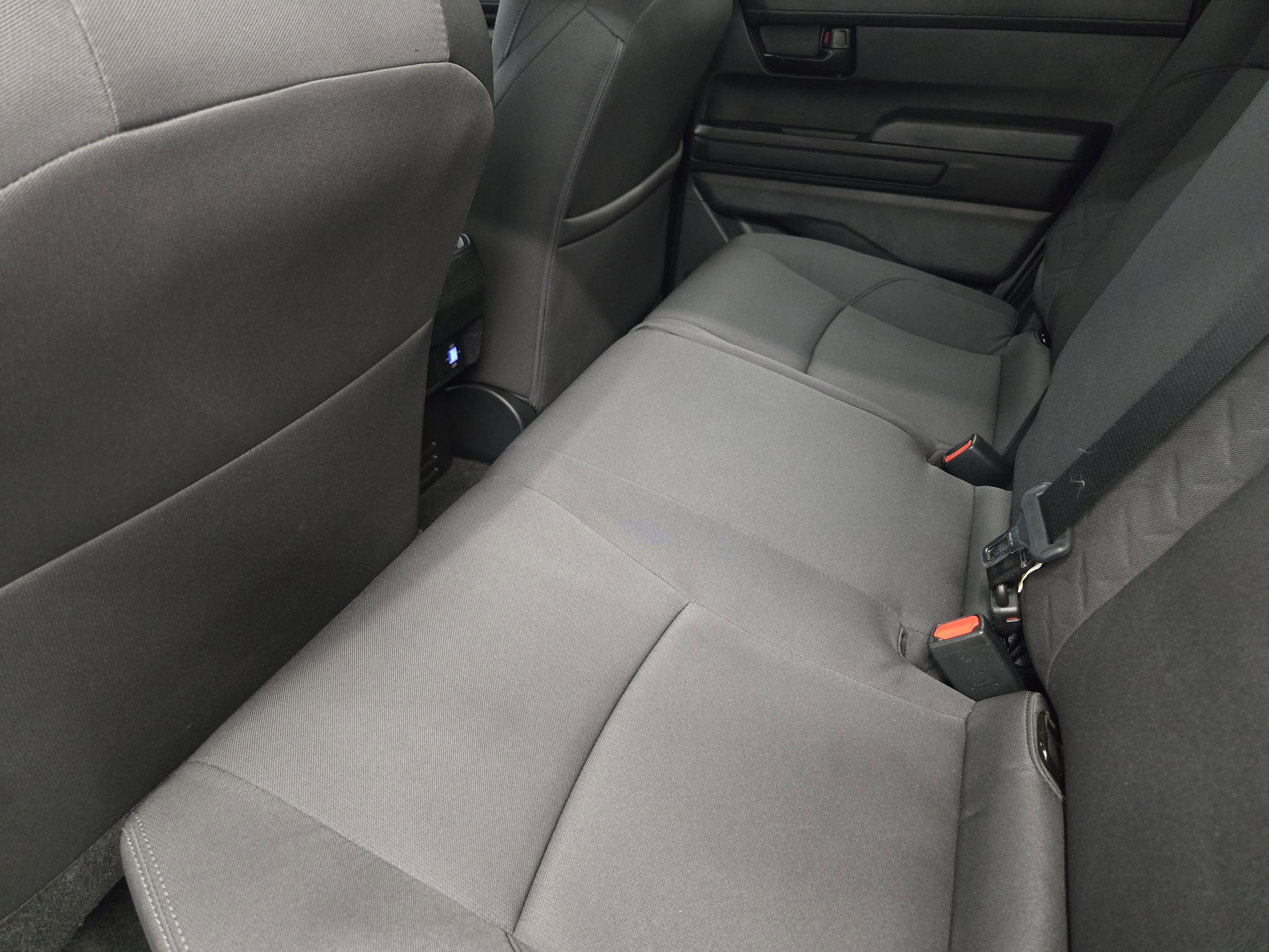 Used 2025 Toyota Tacoma SR5 RWD image 30