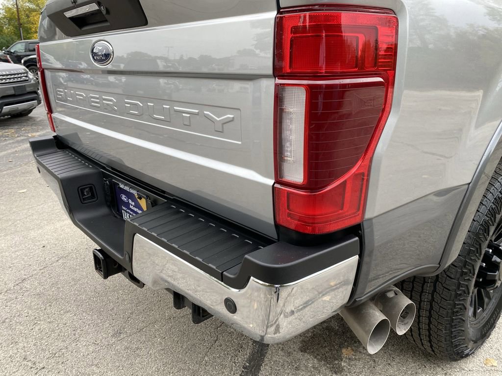 Certified 2022 Ford F350 Lariat w/ Tremor Off-Road Package image 46
