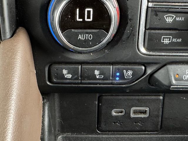 Used 2021 Chevrolet Tahoe High Country w/ Premium Package RWD image 19