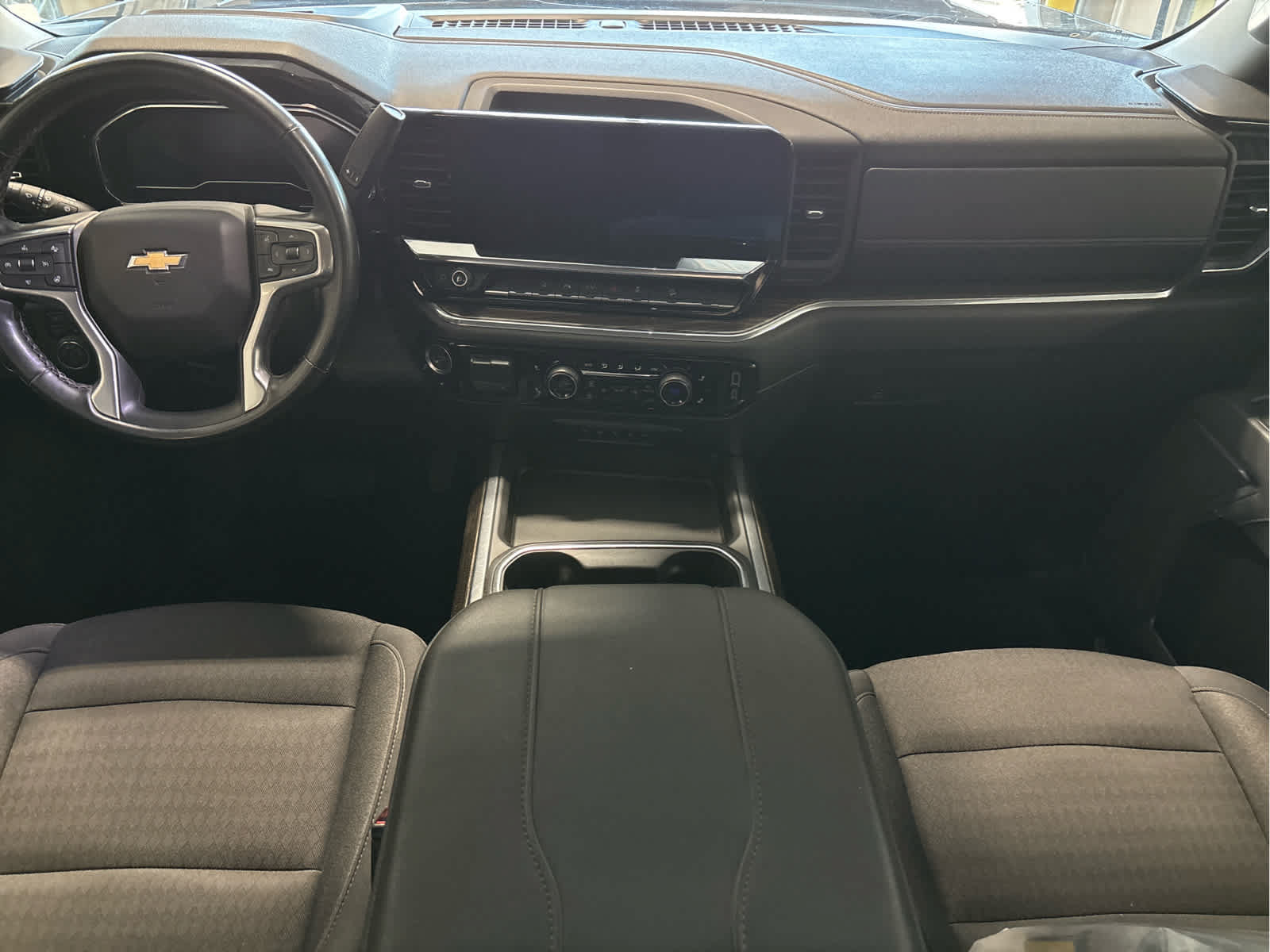 Used 2025 Chevrolet Silverado 2500 LT w/ Z71 Chrome Sport Edition AWD/4WD image 13