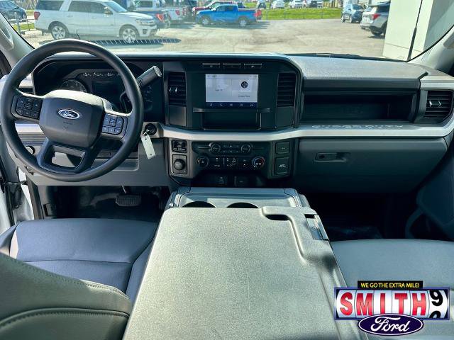 Certified 2024 Ford F550 4x4 Crew Cab Super Duty image 35