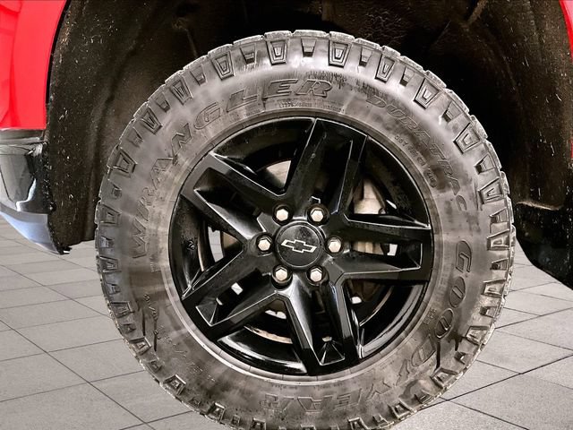 Used 2020 Chevrolet Silverado 1500 LT Trail Boss AWD/4WD image 8