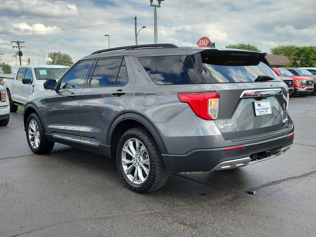 Certified 2023 Ford Explorer XLT w/ Equipment Group 202A AWD/4WD image 6
