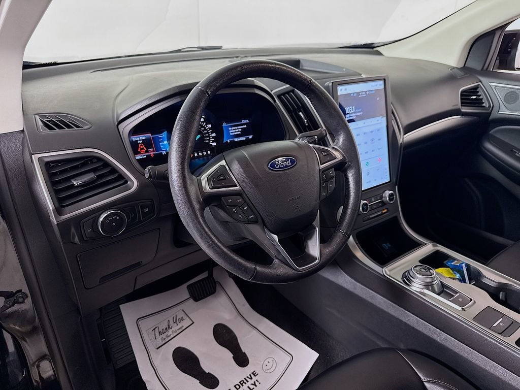 Certified 2022 Ford Edge SEL AWD/4WD image 13