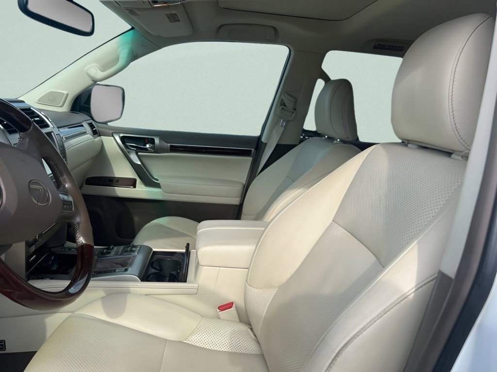 Used 2018 Lexus GX 460 Luxury w/ Preferred Accessory Package AWD/4WD image 26