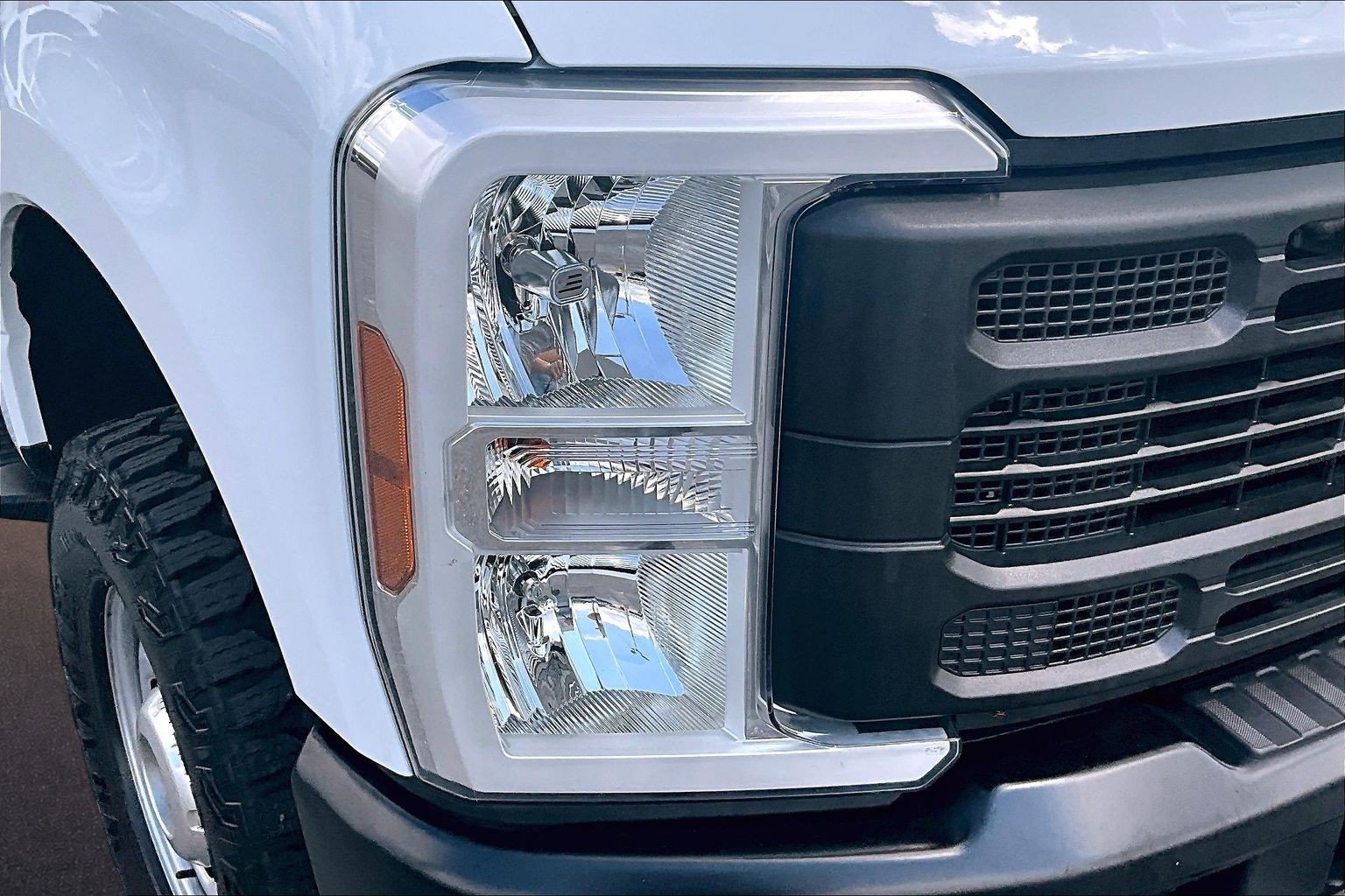 Certified 2026 Ford F350 XL w/ 360-Degree Camera Package AWD/4WD image 30