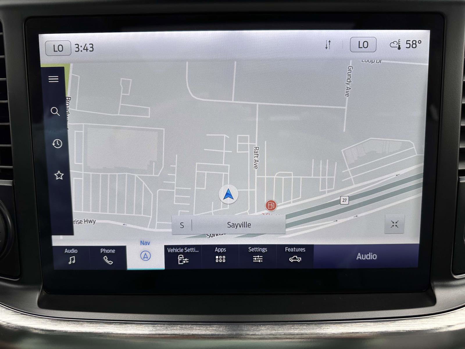 Certified 2023 Ford F150 Lariat w/ Equipment Group 502A High image 24