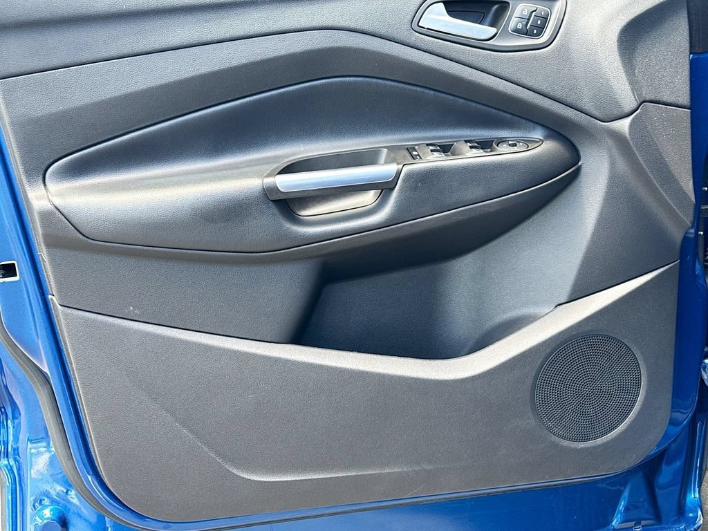Certified 2019 Ford Escape Titanium FWD image 21