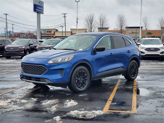 Certified 2022 Ford Escape SE w/ Convenience Package image 2