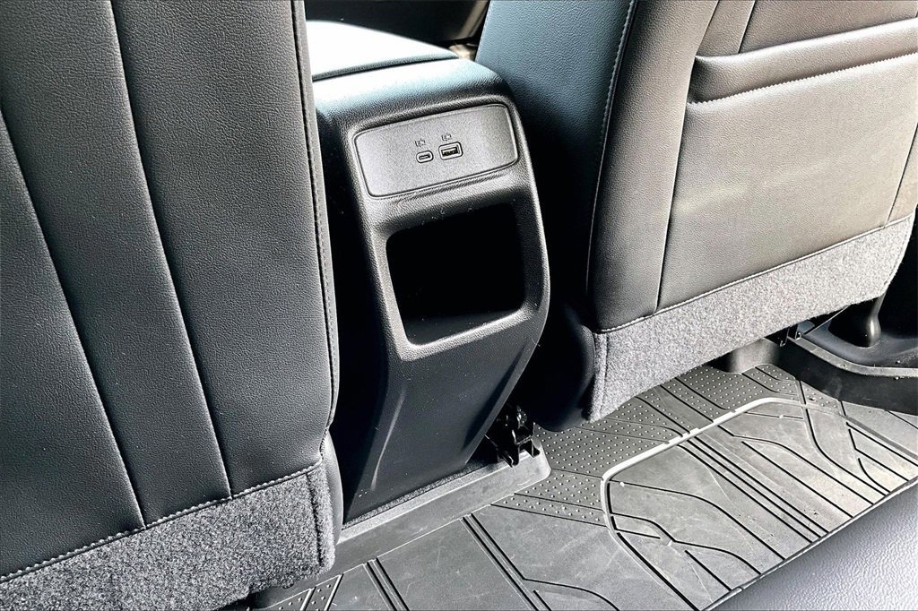 Used 2024 Chevrolet Trax RS w/ Driver Confidence Package image 33