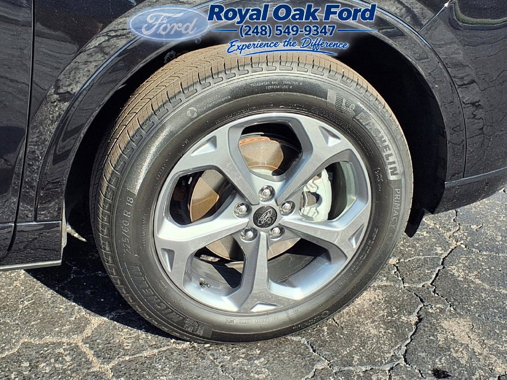 Certified 2024 Ford Escape ST-Line w/ Tech Pack #1 AWD/4WD image 32