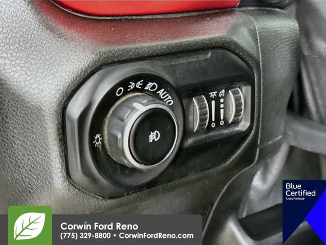 Used 2020 Jeep Wrangler Unlimited Rubicon w/ LED Lighting Group AWD/4WD image 14