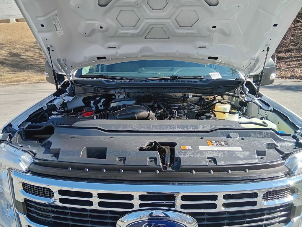 Certified 2025 Ford F250 XLT w/ FX4 Off-Road Package image 13