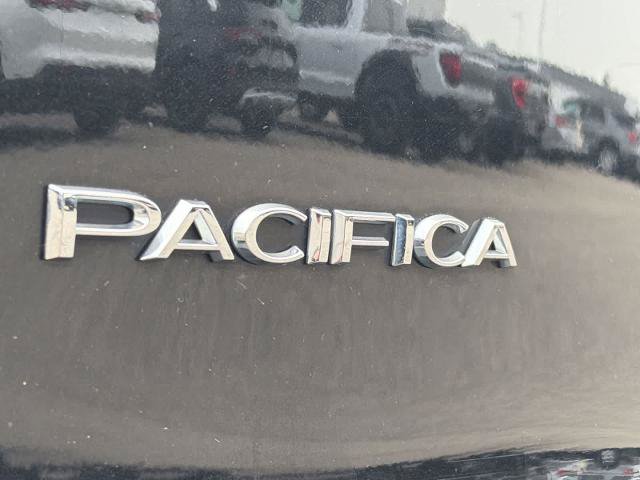Used 2021 Chrysler Pacifica Limited w/ Uconnect Theater Family Group AWD/4WD image 12