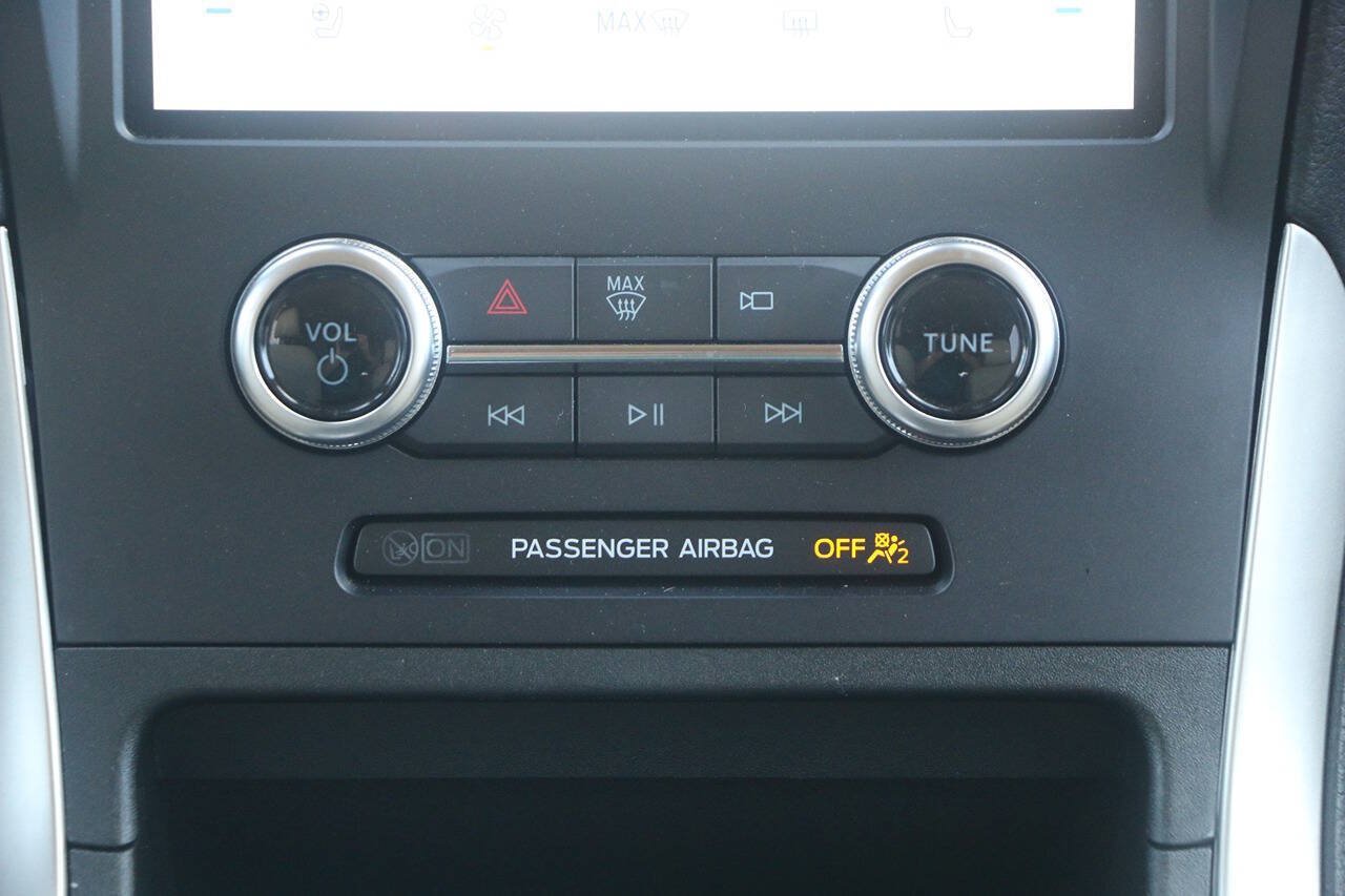 Certified 2024 Ford Edge SEL w/ Convenience Package AWD/4WD image 22