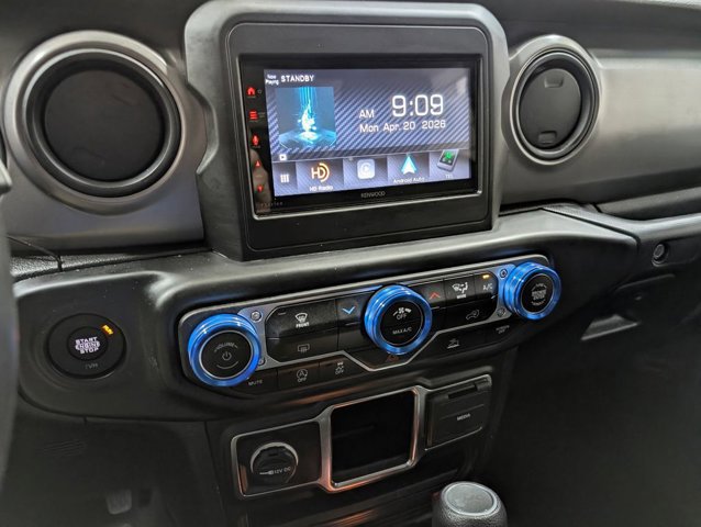 Used 2023 Jeep Wrangler Sport AWD/4WD image 9