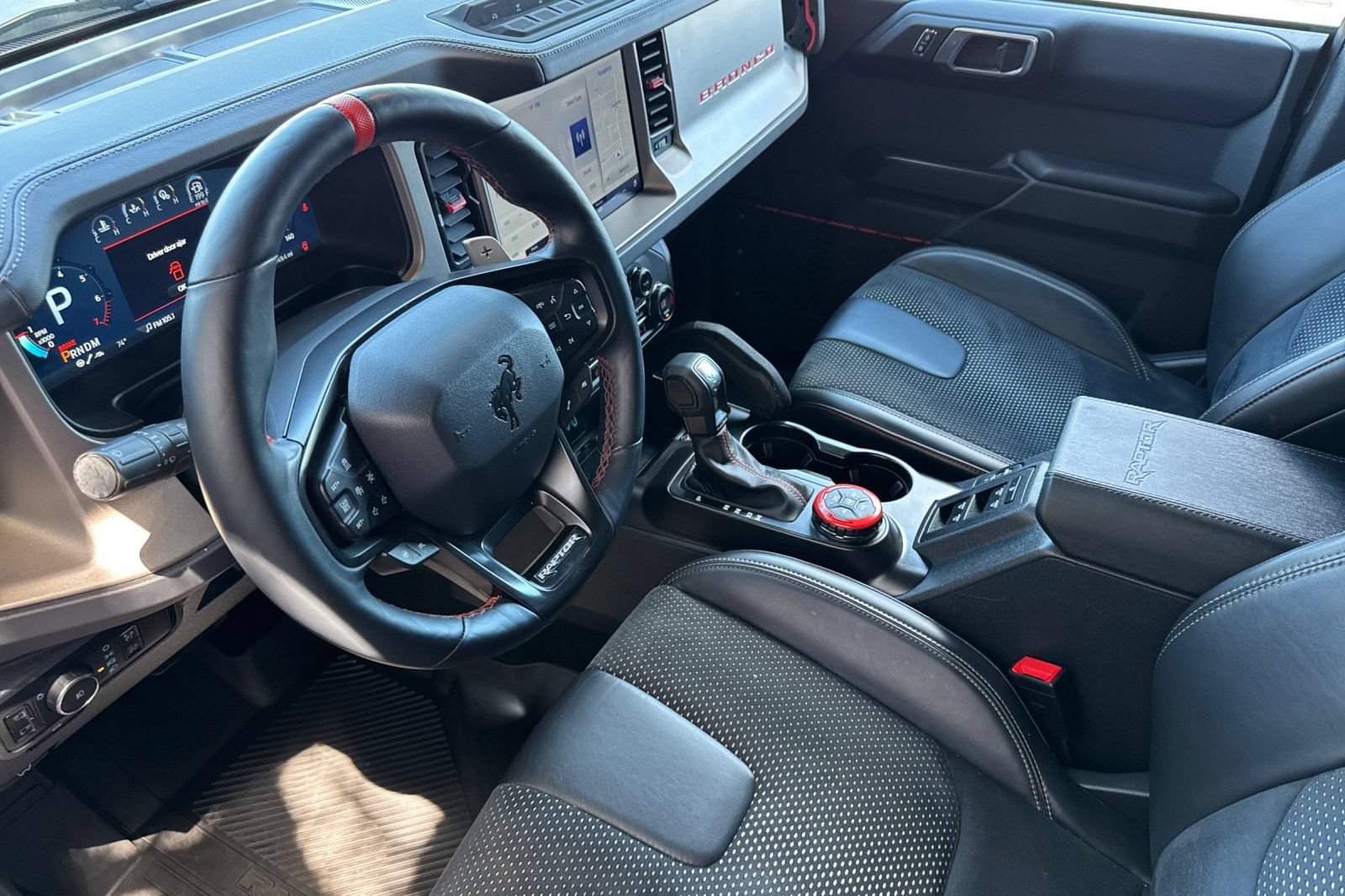 Certified 2023 Ford Bronco Raptor AWD/4WD image 3