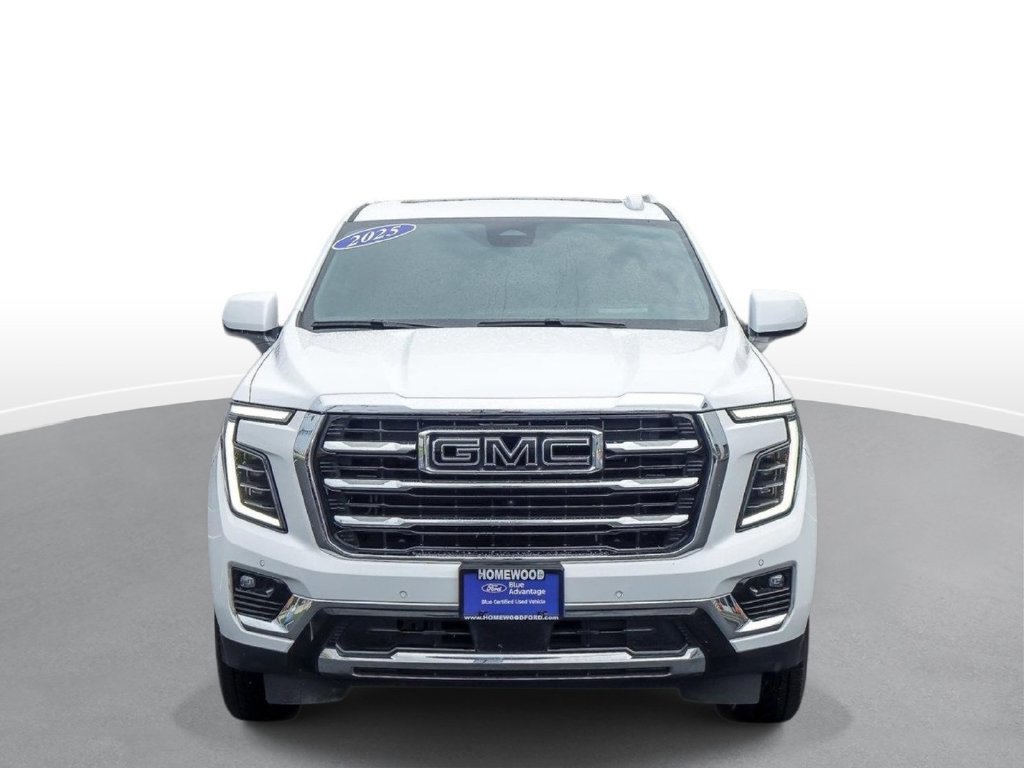 Used 2025 GMC Yukon Elevation w/ Elevation Premium Package AWD/4WD image 2