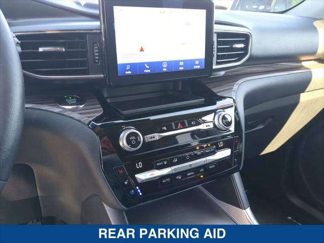 Certified 2021 Ford Explorer Limited w/ Hybrid Equipment Group 310A AWD/4WD image 17