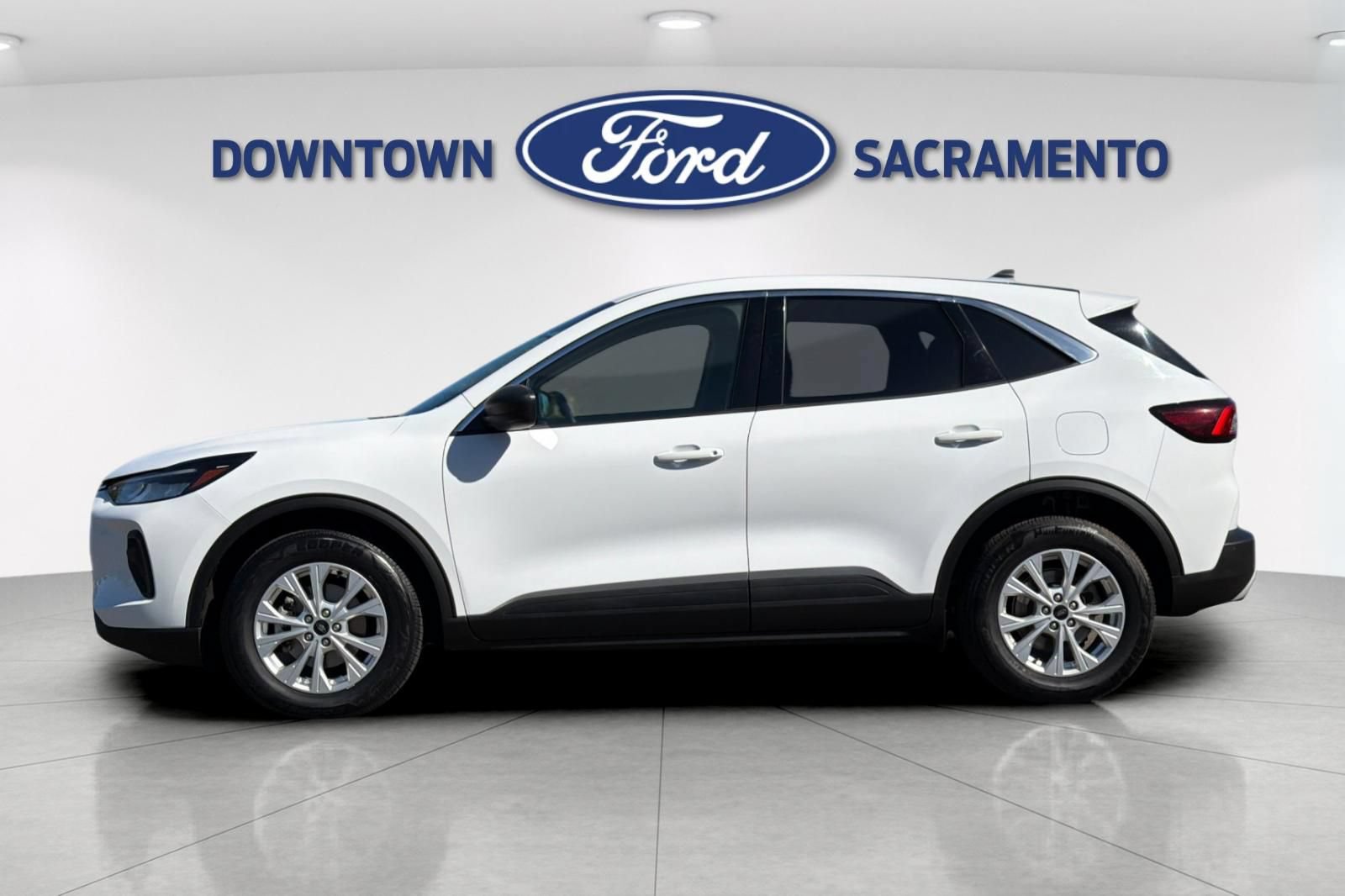 Certified 2024 Ford Escape Active AWD/4WD image 7