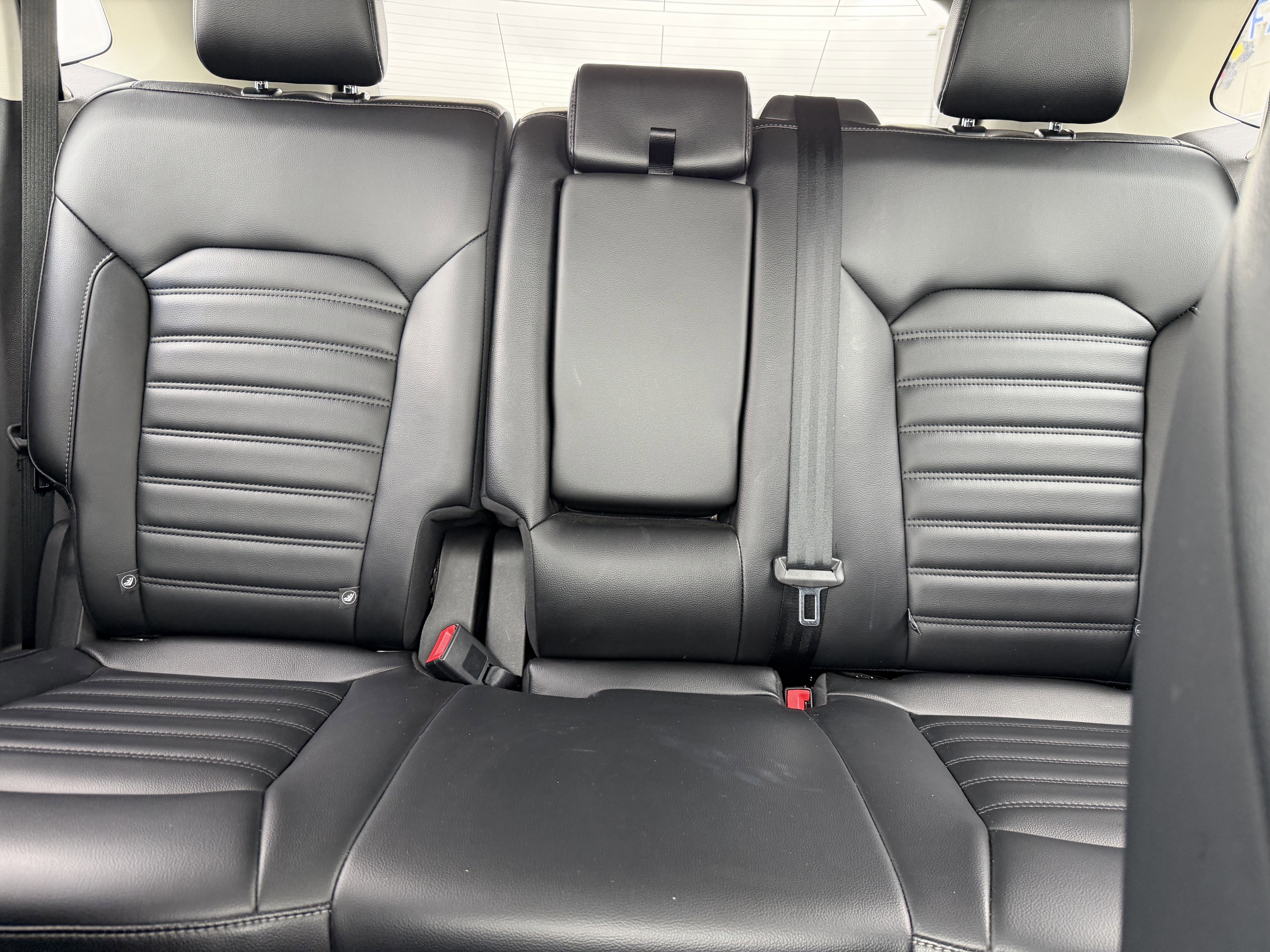 Certified 2023 Ford Edge SEL w/ Convenience Package AWD/4WD image 15