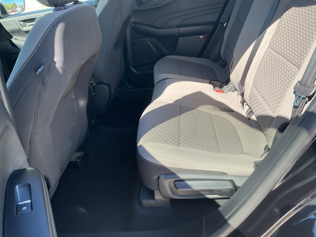 Certified 2022 Ford Escape SE AWD/4WD image 17