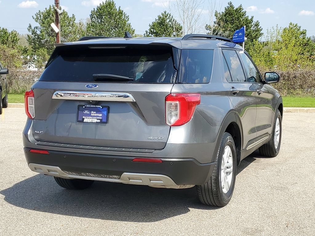 Certified 2024 Ford Explorer XLT w/ Equipment Group 202A AWD/4WD image 4