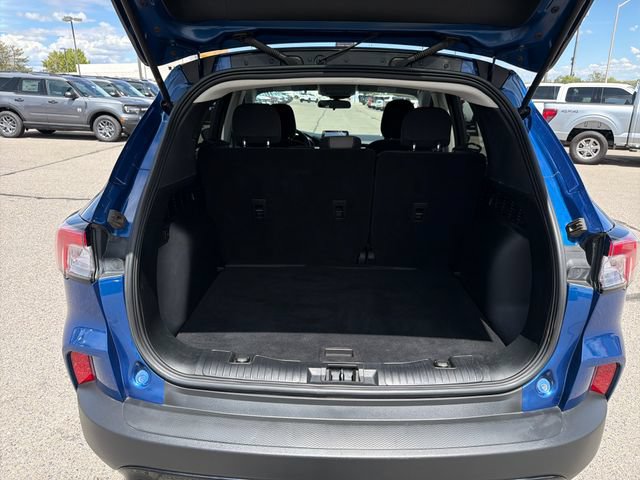 Certified 2022 Ford Escape SE w/ SE Sport Appearance Package AWD/4WD image 26