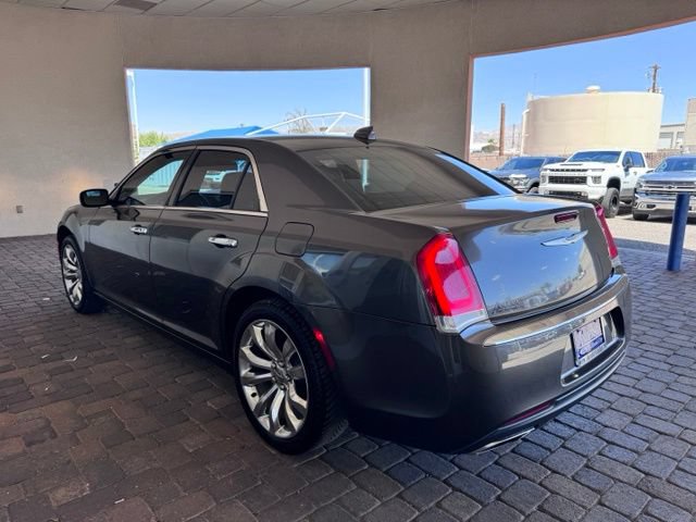 Used 2019 Chrysler 300 Limited RWD image 3