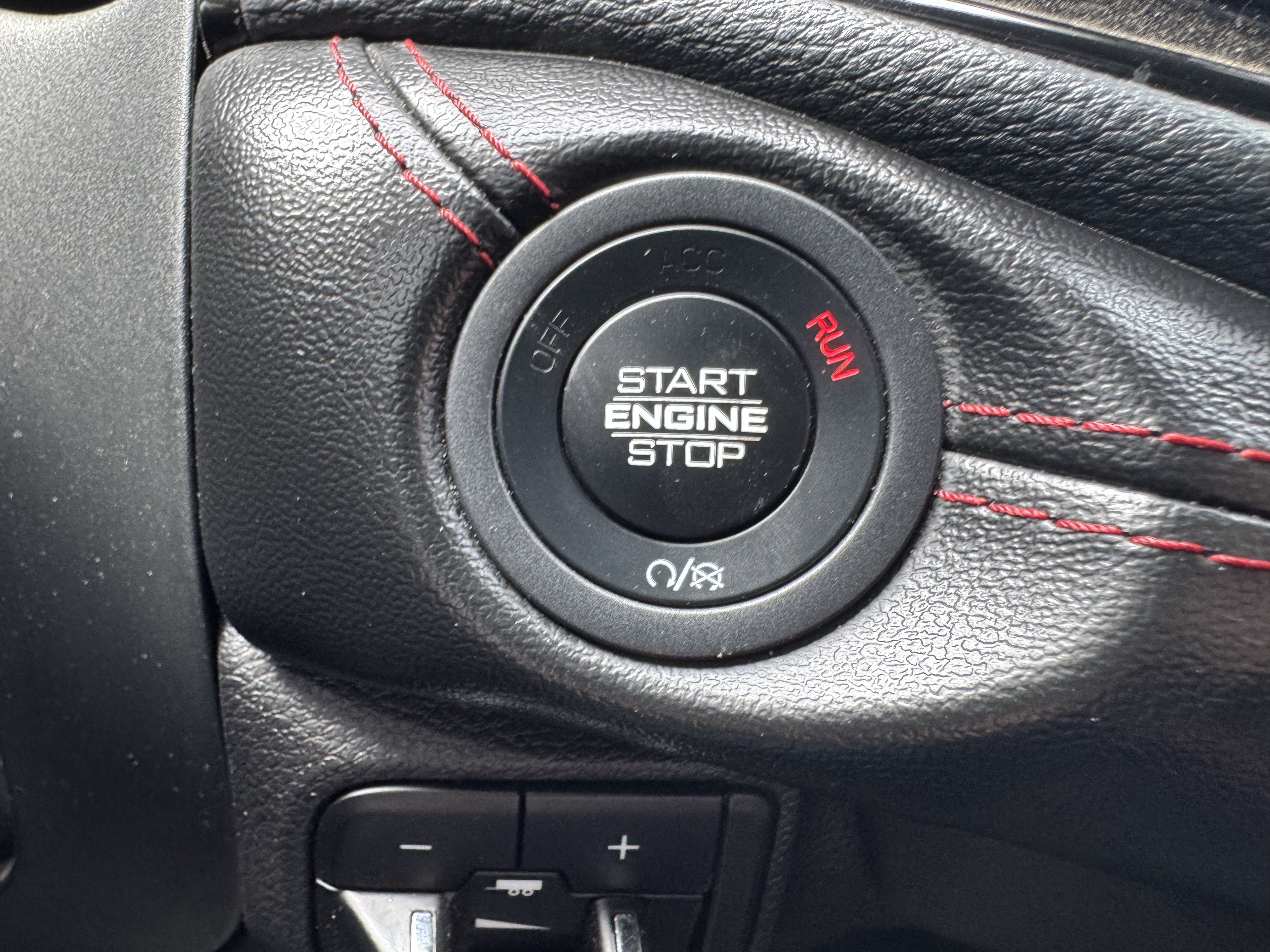 Used 2025 Dodge Durango R/T AWD/4WD image 15