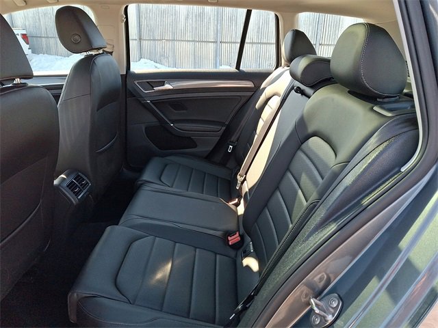 Used 2018 Volkswagen Golf Alltrack SEL image 10