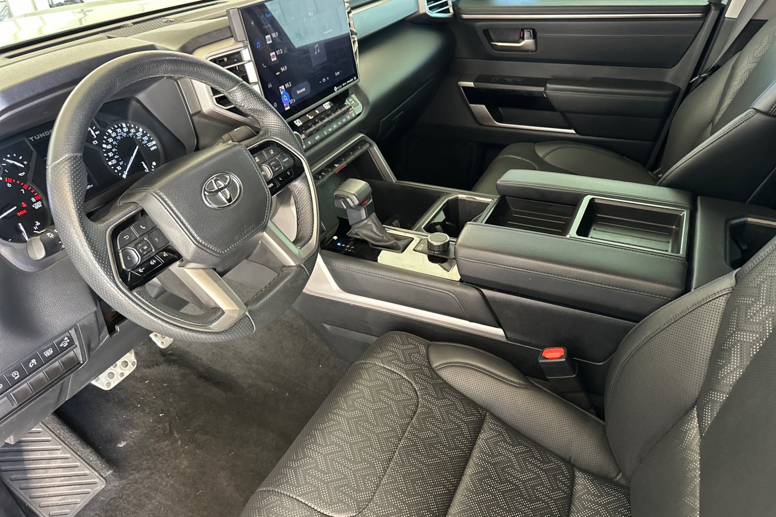 Used 2022 Toyota Tundra Limited w/ TRD Off-Road Package RWD image 9
