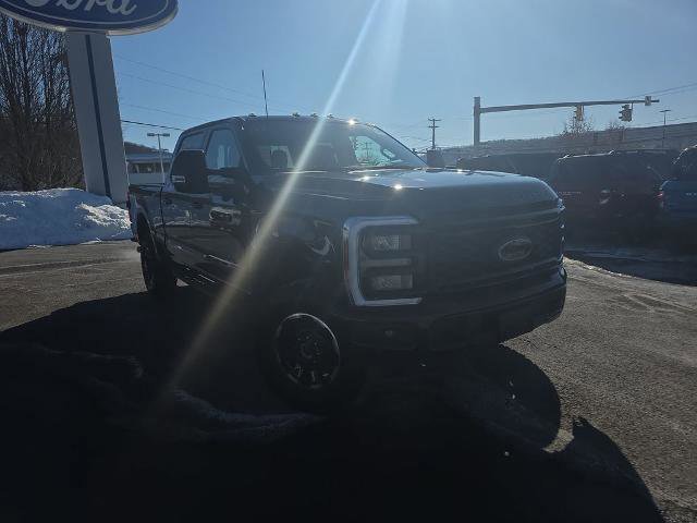 Certified 2025 Ford F250 Lariat w/ Lariat Ultimate Package image 8