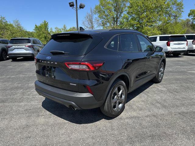 Certified 2025 Ford Escape ST-Line AWD/4WD image 4
