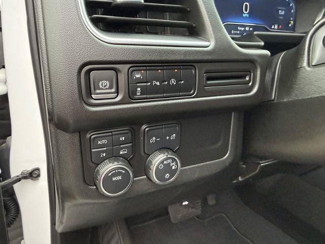 Used 2024 Chevrolet Tahoe LT AWD/4WD image 17