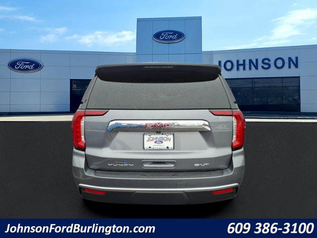Used 2021 GMC Yukon SLT w/ SLT Premium Package image 4