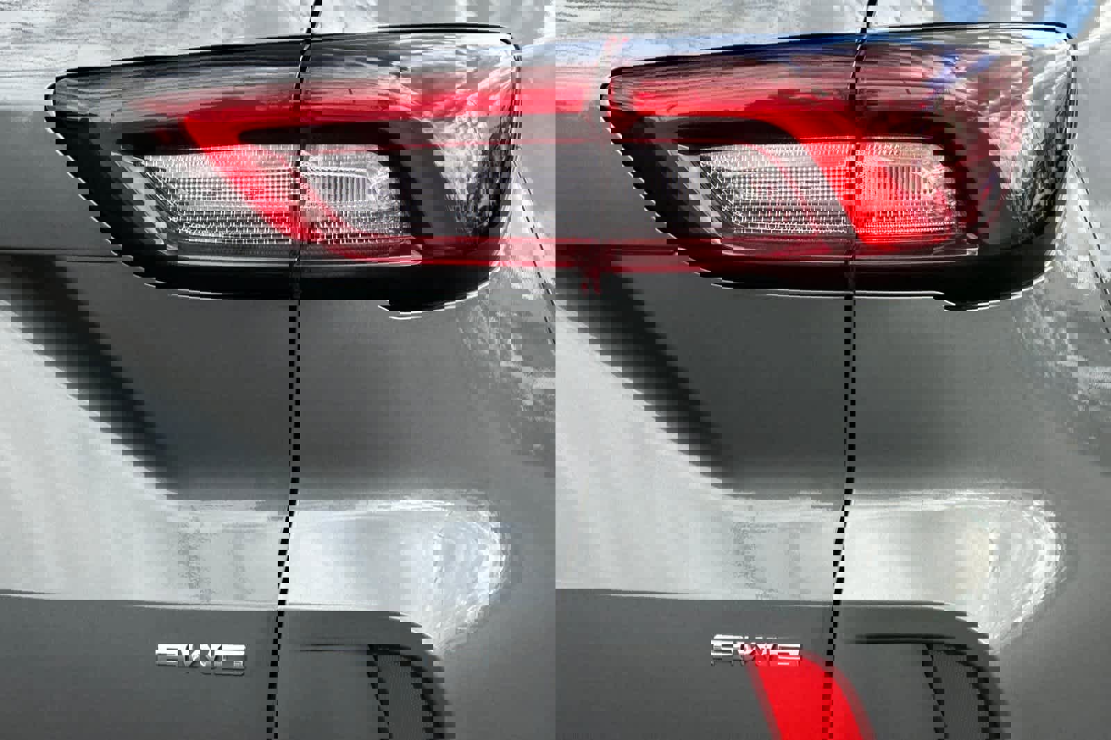 Certified 2025 Ford Escape Platinum image 28