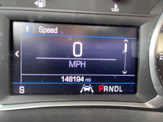 Used 2020 Chevrolet Equinox LT w/ Driver Convenience Package AWD/4WD image 9